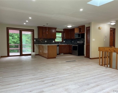 134 Sunhill - Photo Thumbnail 11