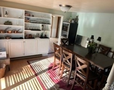 2567 Lake Moraine Road - Photo Thumbnail 6