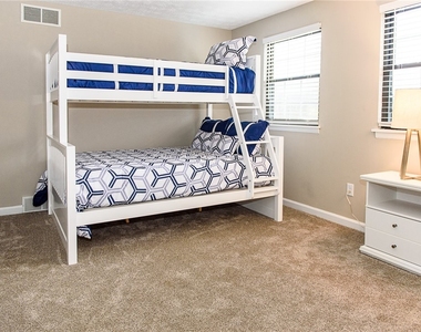245 Chartwell Court - Photo Thumbnail 9