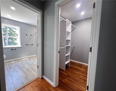 79 Evangeline Street - Photo Thumbnail 11