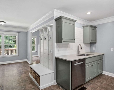 354 E Creek Bend - Photo Thumbnail 8