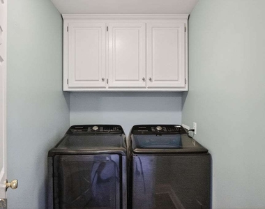354 E Creek Bend - Photo Thumbnail 13