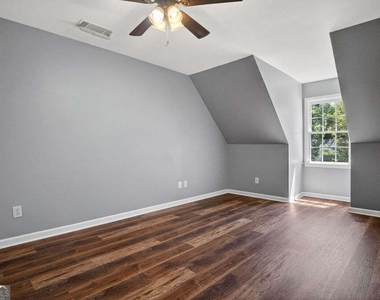 354 E Creek Bend - Photo Thumbnail 26