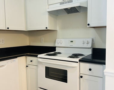314 Harwell Avenue - Photo Thumbnail 11