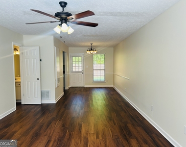314 Harwell Avenue - Photo Thumbnail 4