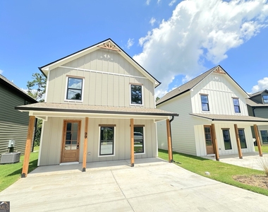 99 Carroll Circle - Photo Thumbnail 21