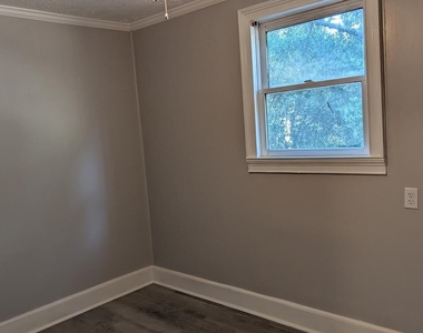 3444 Mogul Road - Photo Thumbnail 3