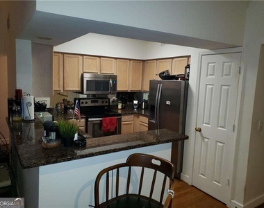 3777 Peachtree Road Ne - Photo Thumbnail 5