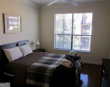 3777 Peachtree Road Ne - Photo Thumbnail 10