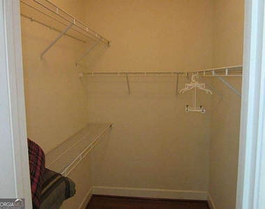 3777 Peachtree Road Ne - Photo Thumbnail 12