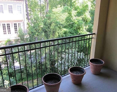 3777 Peachtree Road Ne - Photo Thumbnail 14
