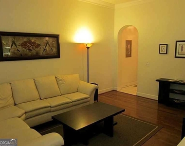 3777 Peachtree Road Ne - Photo Thumbnail 1