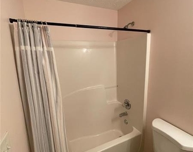 1028 Montague Place Court - Photo Thumbnail 22