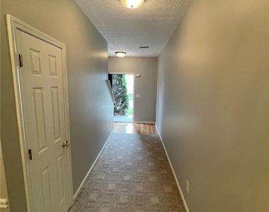 1028 Montague Place Court - Photo Thumbnail 5