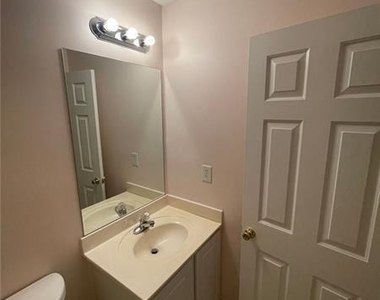 1028 Montague Place Court - Photo Thumbnail 21
