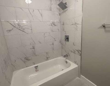 265 Peyton Place Sw - Photo Thumbnail 3