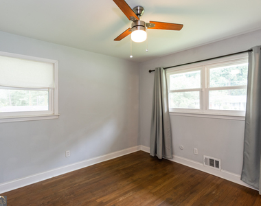 2752 Arrowood Drive - Photo Thumbnail 21