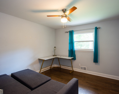 2752 Arrowood Drive - Photo Thumbnail 17