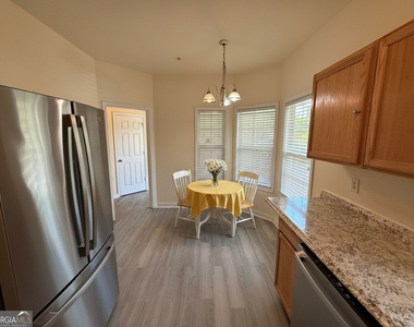 207 Granite Way - Photo Thumbnail 4