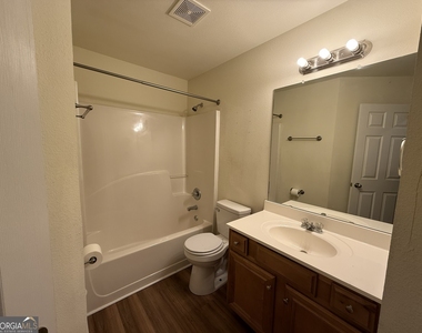 207 Granite Way - Photo Thumbnail 25
