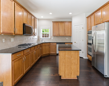 3210 Warbler Way - Photo Thumbnail 13