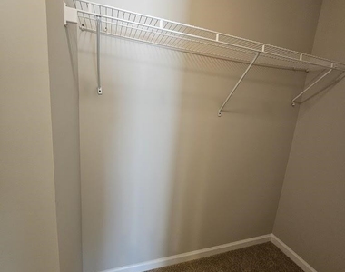 99 Matador Way - Photo Thumbnail 22
