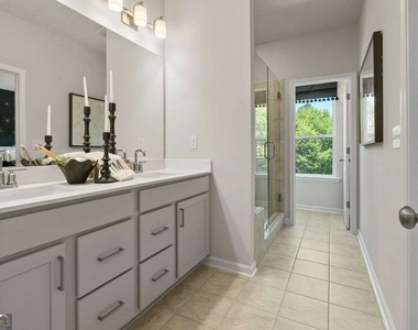 100 Holt Lane - Photo Thumbnail 21