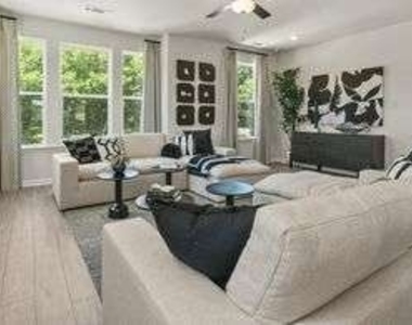 100 Holt Lane - Photo Thumbnail 16