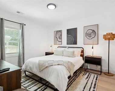 725 Alta Place Nw - Photo Thumbnail 15