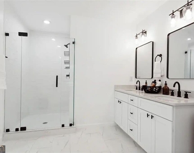 725 Alta Place Nw - Photo Thumbnail 13