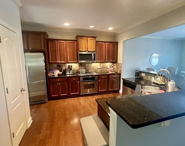 524 Twinrose Way - Photo Thumbnail 4