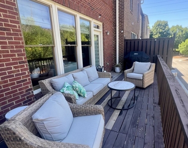 524 Twinrose Way - Photo Thumbnail 5