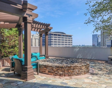 3324 Peachtree Road Ne - Photo Thumbnail 5