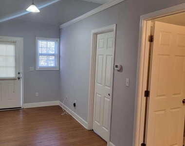6935 Ivy Log Drive - Photo Thumbnail 5