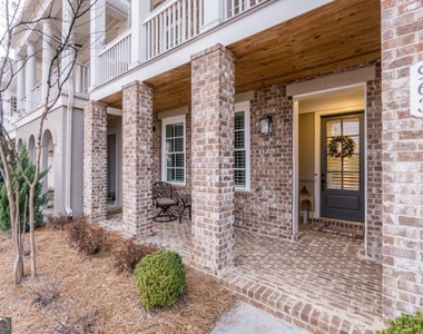 963 South On Main Drive - Photo Thumbnail 1