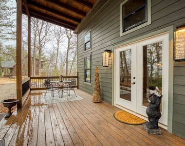 642 Crabapple Drive - Photo Thumbnail 1