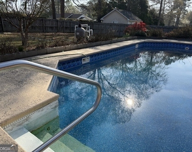 206 Ridge Circle - Photo Thumbnail 22