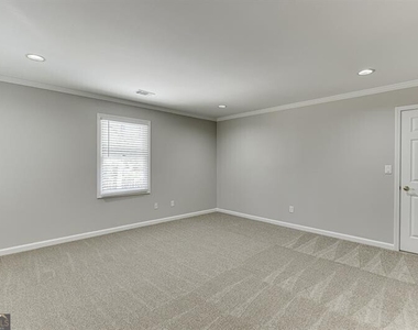 9345 Riverclub Parkway - Photo Thumbnail 31