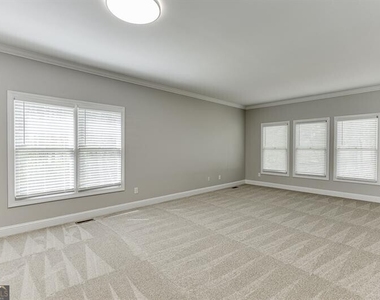 9345 Riverclub Parkway - Photo Thumbnail 27
