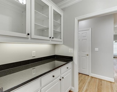 9345 Riverclub Parkway - Photo Thumbnail 10