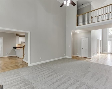 9345 Riverclub Parkway - Photo Thumbnail 14