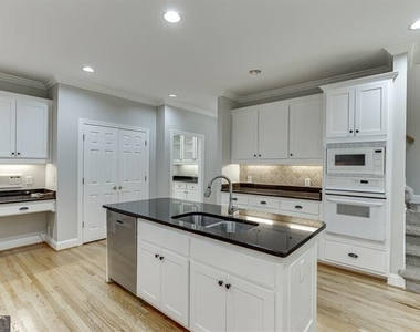 9345 Riverclub Parkway - Photo Thumbnail 23