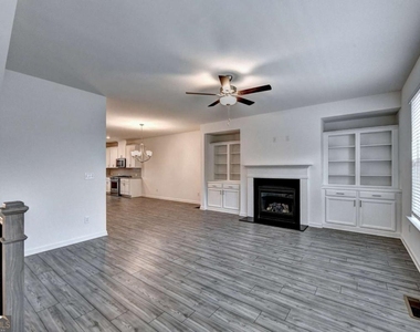 477 Danville Avenue - Photo Thumbnail 10