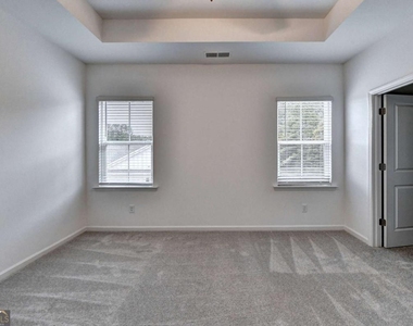 477 Danville Avenue - Photo Thumbnail 31