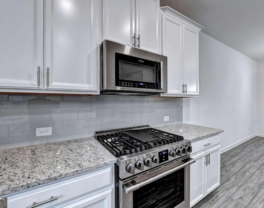 477 Danville Avenue - Photo Thumbnail 24