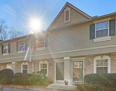 6900 Roswell Road - Photo Thumbnail 2
