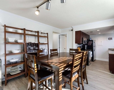6900 Roswell Road - Photo Thumbnail 10