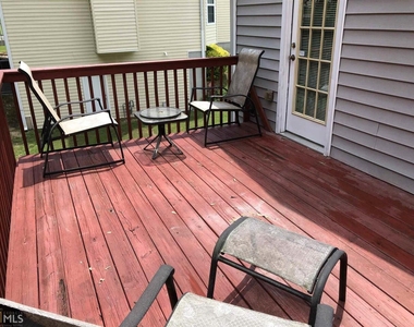 5955 Graywood Circle - Photo Thumbnail 4