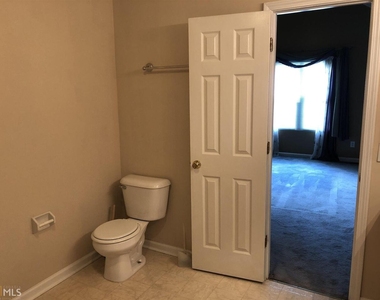 5955 Graywood Circle - Photo Thumbnail 26
