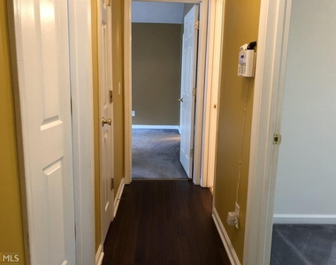 5955 Graywood Circle - Photo Thumbnail 17